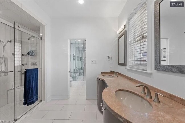 Building Photo - 31 Bay Front Pl