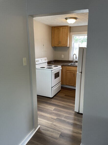 Kitchen - 116 S 1st St