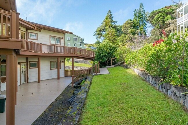 Building Photo - Stunning 3-Bedroom, 3-Bath Custom Home in ...