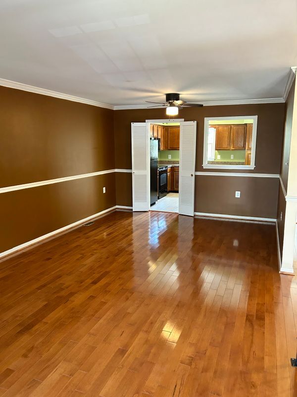 Building Photo - 12052 Stallion Ct