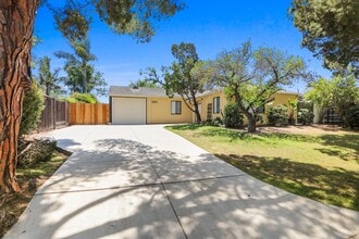 Building Photo - Beautifully Rehabbed Costa Mesa SFH with Large Yard