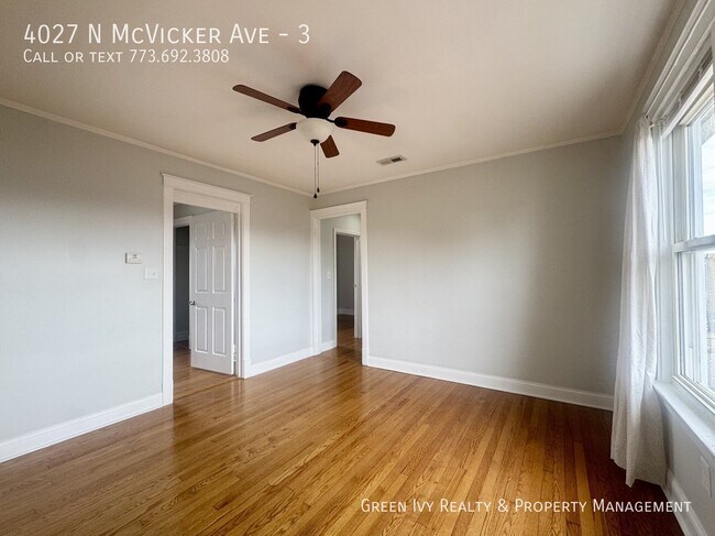Building Photo - 4027 N McVicker Ave