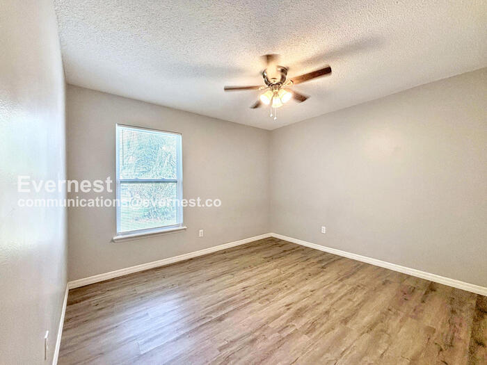 Building Photo - 4808 Eden View Ct