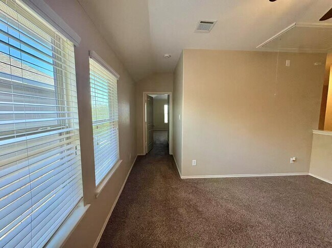 Building Photo - 13826 Bonner Bluff Ln