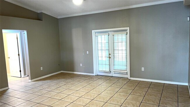 Building Photo - 326 Fox Lake Dr