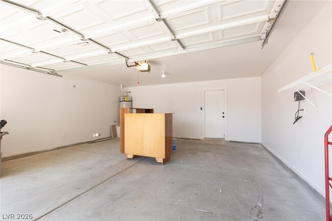Building Photo - 327 Perry Ellis Dr