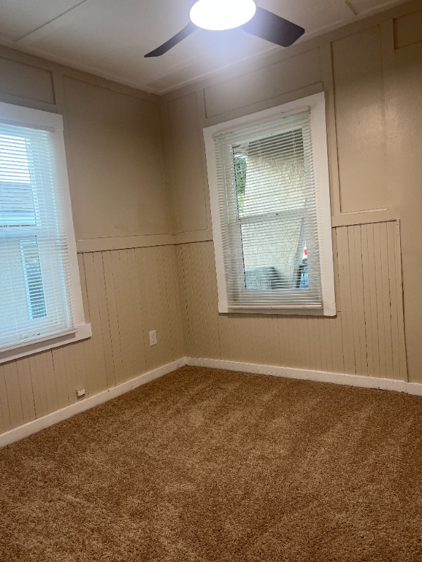 Building Photo - 606 W 4th Ave