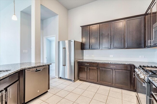 Building Photo - 275 Cherrystone Loop