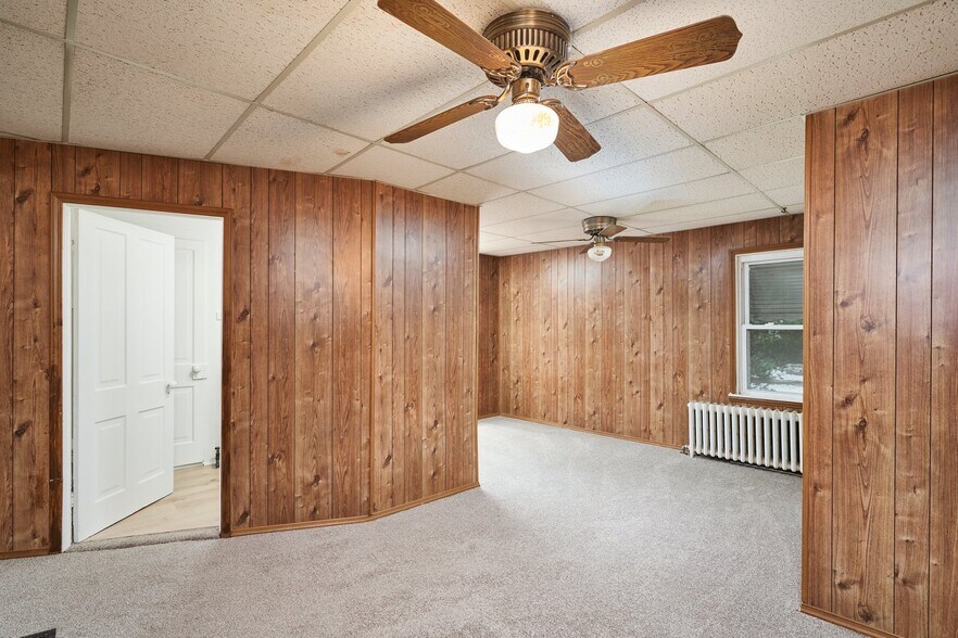 Building Photo - 221 Mulberry St