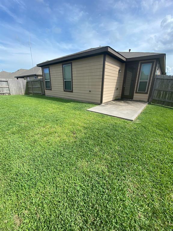 Building Photo - 5815 Bluebonnet Ln