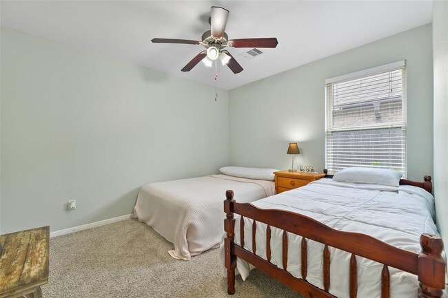 Building Photo - 12814 Pirate Bend Dr