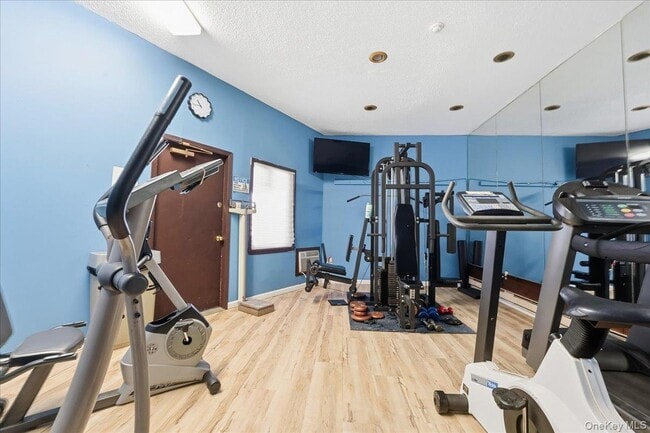 Building Photo - 478 Sierra Vista Ln