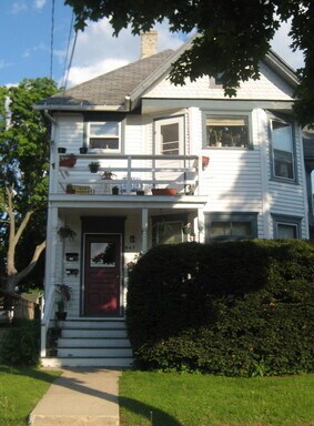 Building Photo - 947 E Gorham St