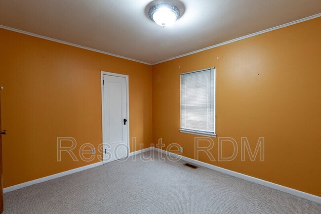 Building Photo - 1644 N Centennial St