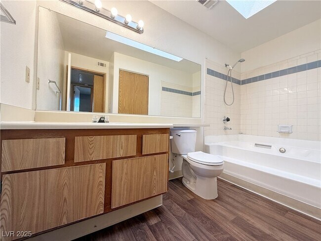 Building Photo - 2982 Juniper Hills Blvd