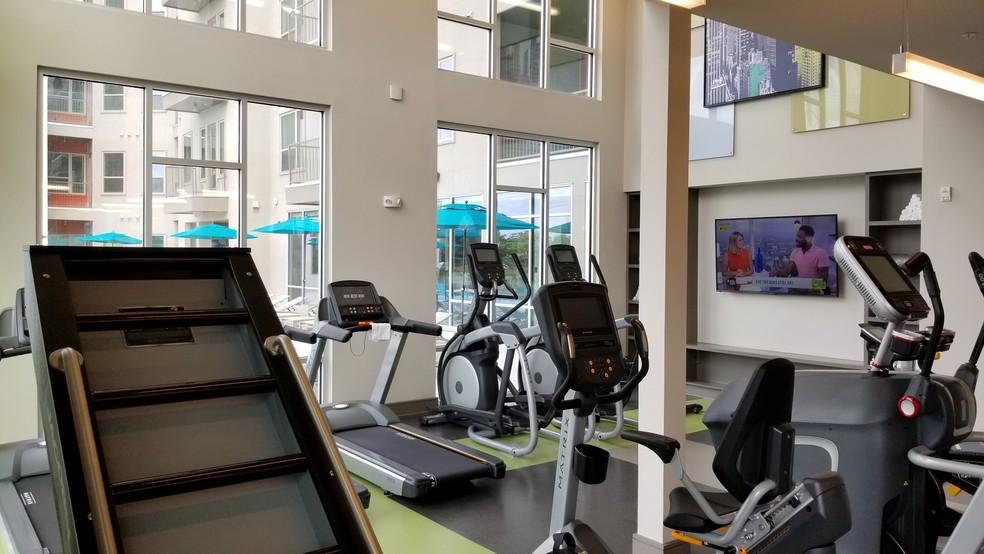 24 hour Fitness Center - Encore Montrose