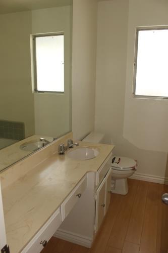 Building Photo - 11676 Chenault St