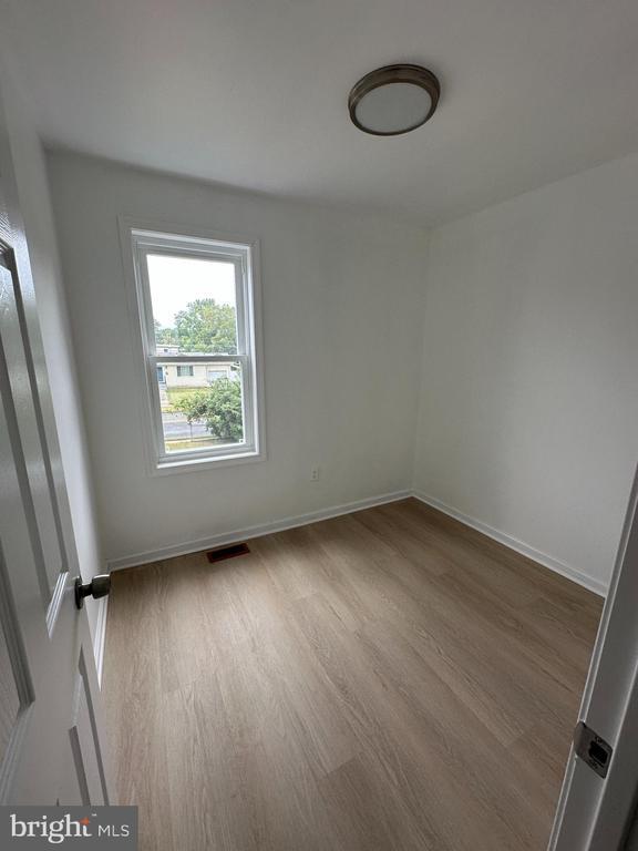 Building Photo - 489 N Church St