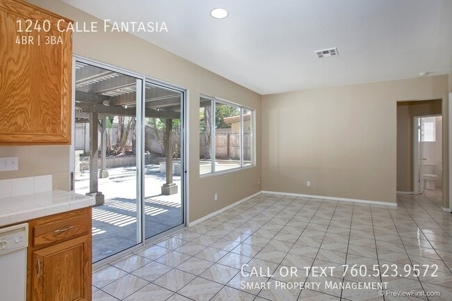 Building Photo - 1240 Calle Fantasia