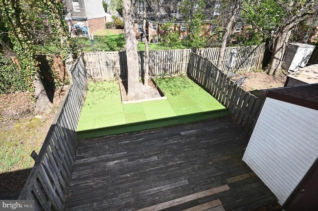 Building Photo - 2103 Tanglewood Dr