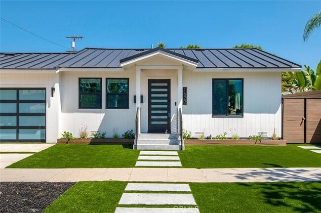 Building Photo - 1620 Glyndon Ave