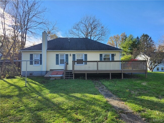 Building Photo - 2 Highland St