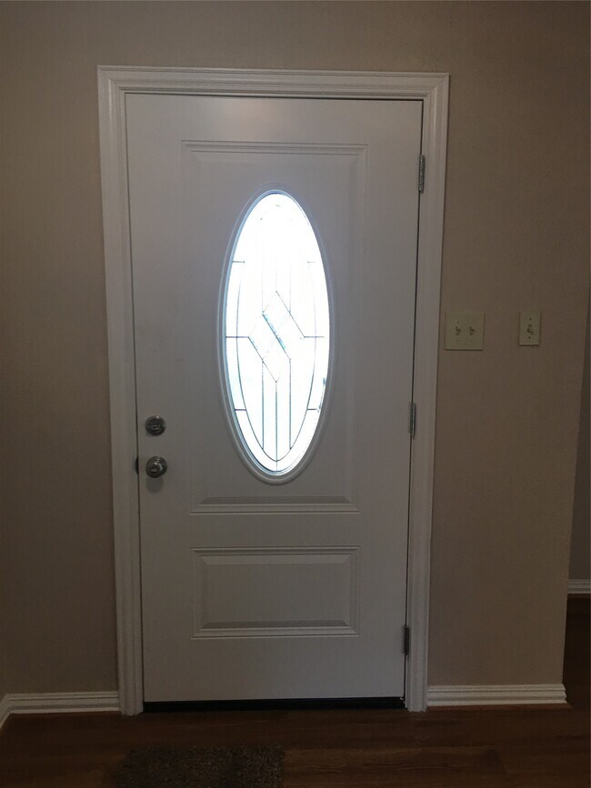 Building Photo - 2283 McCaleb Rd