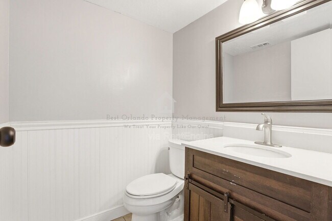 Building Photo - 6018 Brookhill Cir