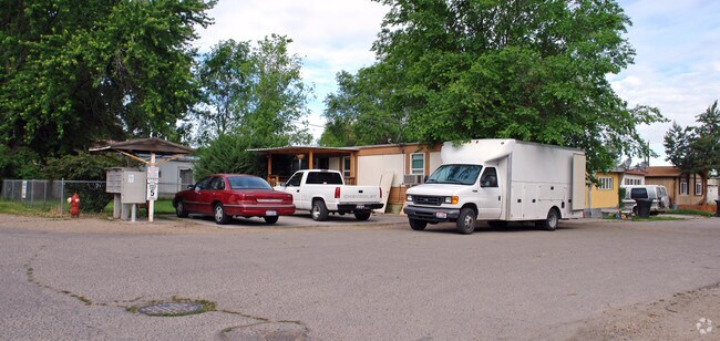 Building Photo - Maran Mobile Home Park