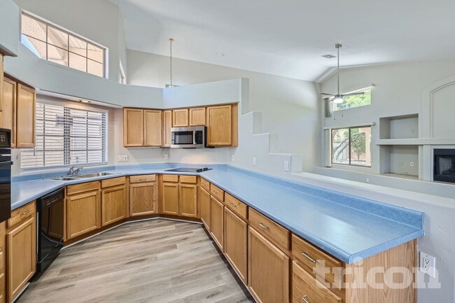 Building Photo - 8235 Crooked Tree Trail