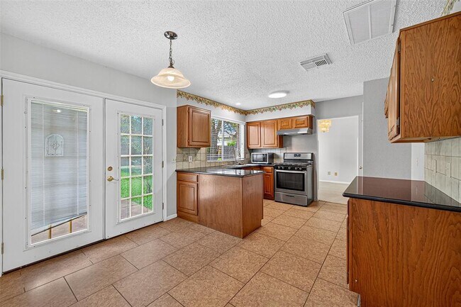 Building Photo - 4514 Treasure Trail