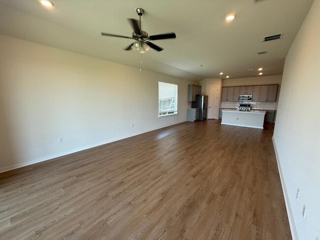 Building Photo - 2037 Saddlery St