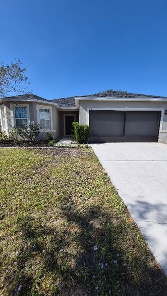 Primary Photo - 136 Tracy Cir