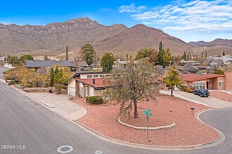 Building Photo - 8201 Big Bend Dr