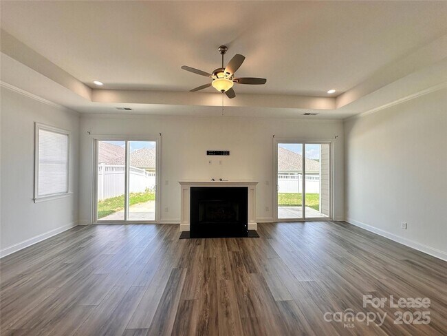 Building Photo - 4556 Stellata Loop