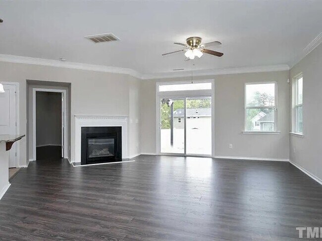Building Photo - 5602 Black Maple Dr