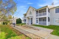 Building Photo - 2233 S Main St