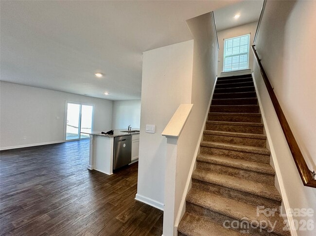 Building Photo - 1603 Blue Velvet Ln