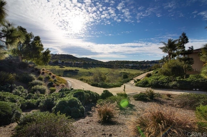 Building Photo - 6120 Paseo Valiente