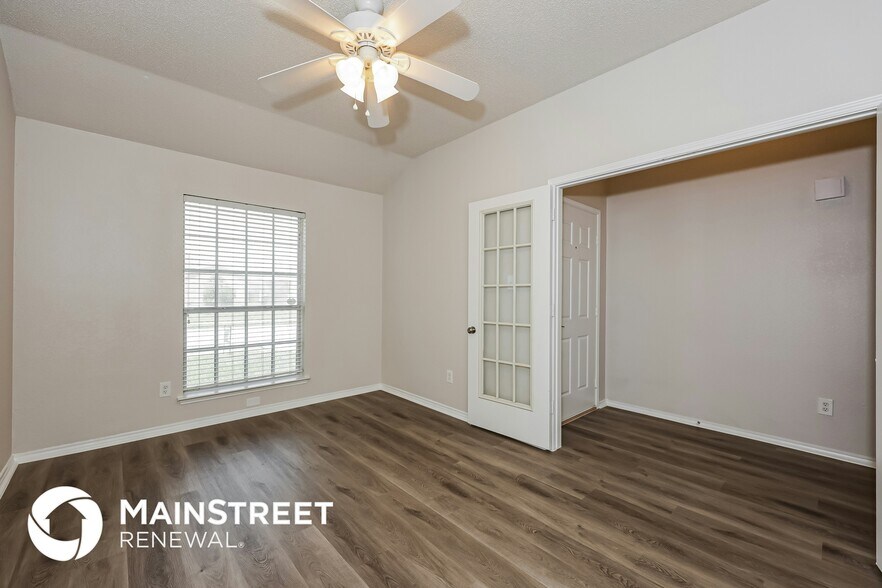 Building Photo - 7023 Spoonbill Ct