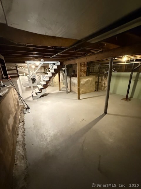 Building Photo - 11 High Ridge Dr