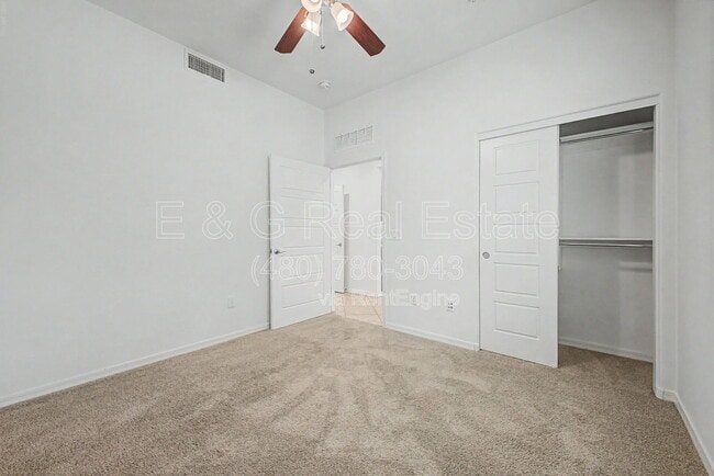 Building Photo - 5550 N 16th St