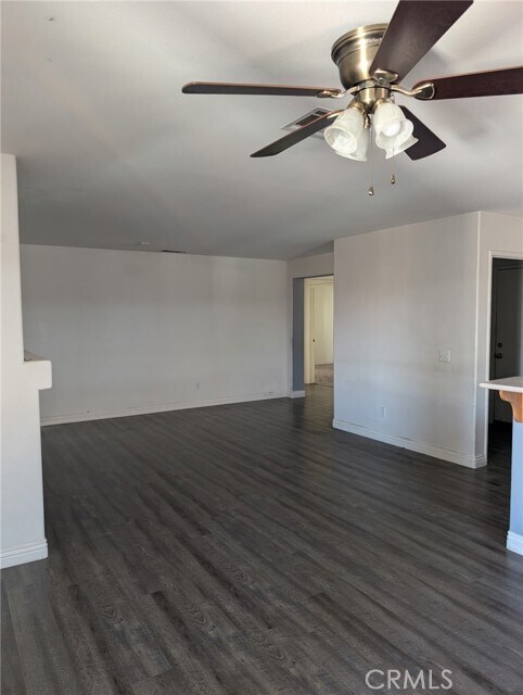 Building Photo - 15586 Naples Ln