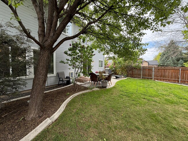 Building Photo - Spacious & Elegant 4-Bedroom Home in Merid...