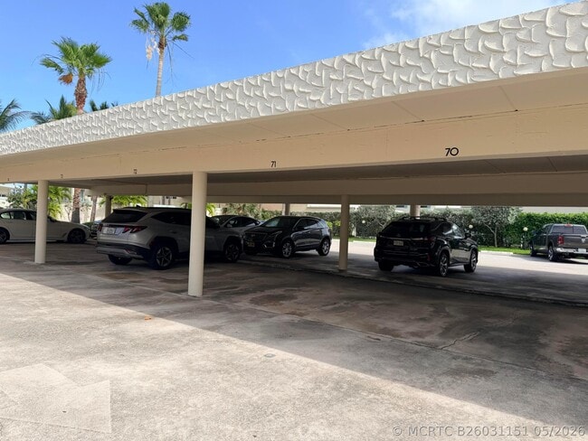 Building Photo - 6000 N Ocean Dr
