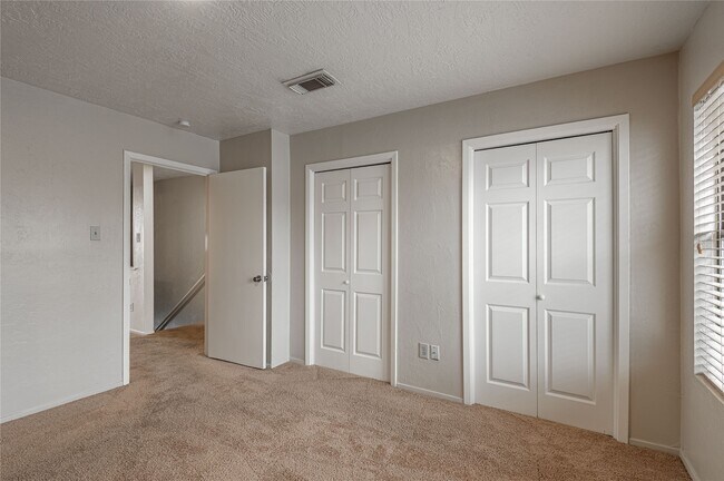 Building Photo - 2521 Crosstimbers Dr