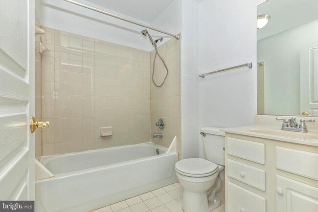 Building Photo - 3611 Sprigg St S