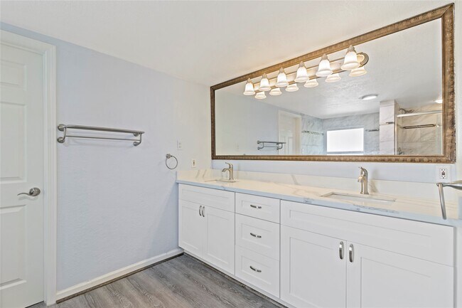 Building Photo - 2530 Wordsworth St