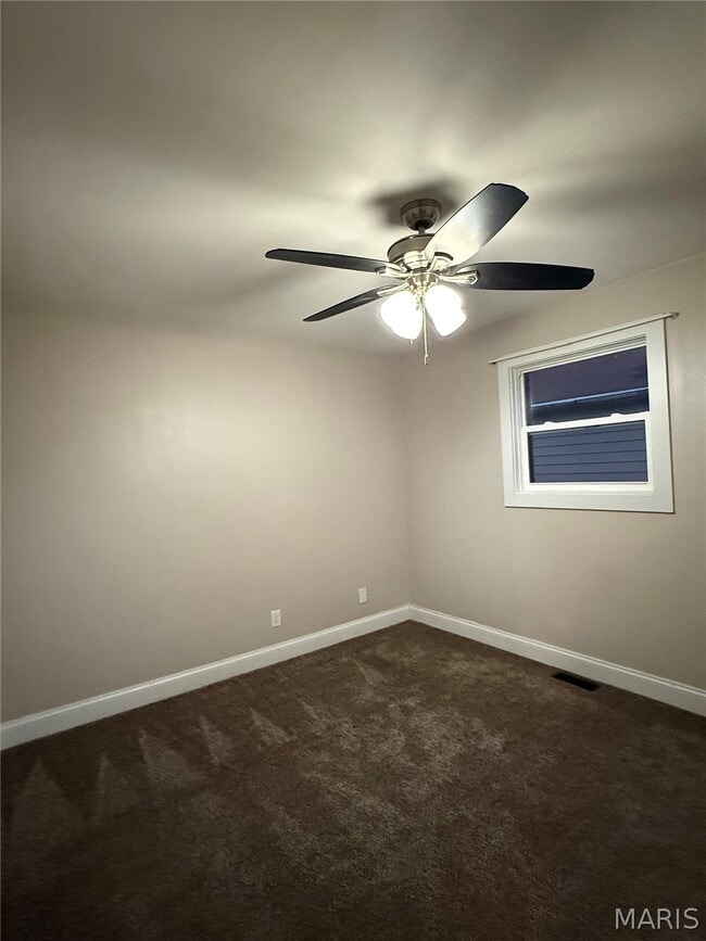 Building Photo - 919 Mulberry St