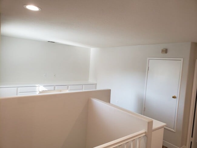 Building Photo - 7853 La Tour Ct